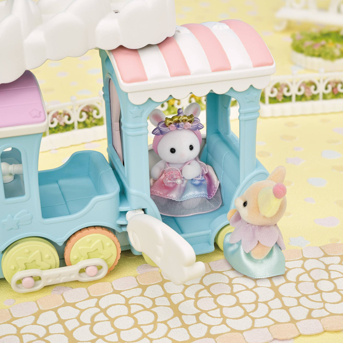 Calico Critters Floating Cloud Rainbow Train, Doll Playset