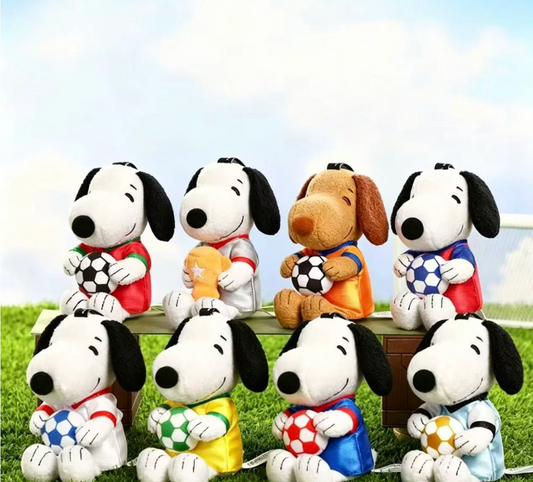 VIPO × PEANUTS Snoopy Football Series Plush Pendant Blind Box